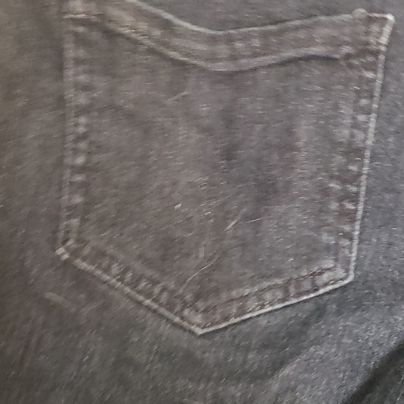 Bermuda denim shorts Women's CELEBRITY GOLD Dark Denim Wash Size 10 5 Pocket Ber - Picture 8 of 9